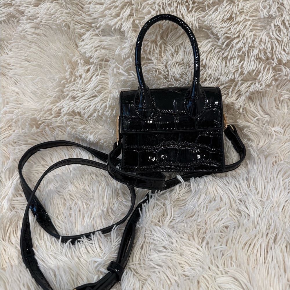 Elegant Black Patent Leather Handbag